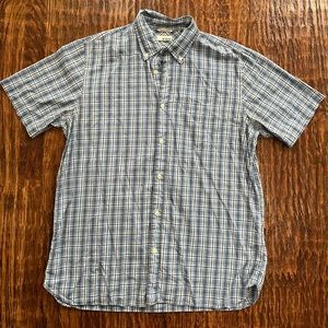 Nordstrom men’s short sleeve button up dress shirt. Gently worn. Size Large